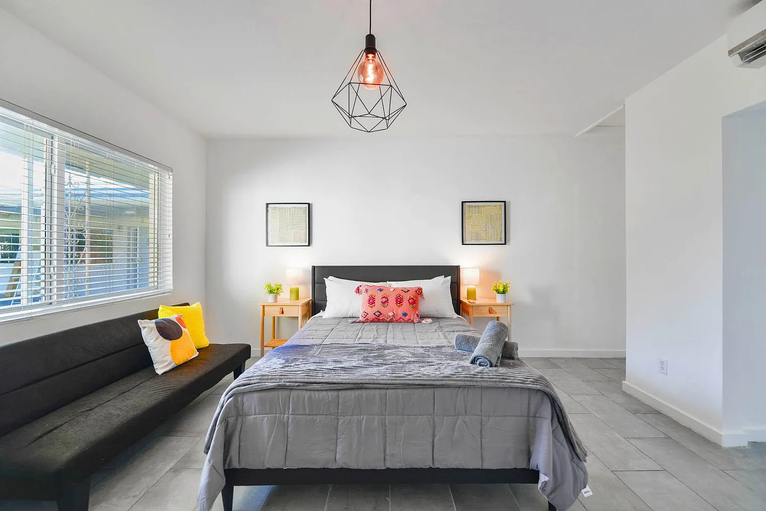 Studio, 1.0 bath, 398 sqft, $1,416 — Photo 3