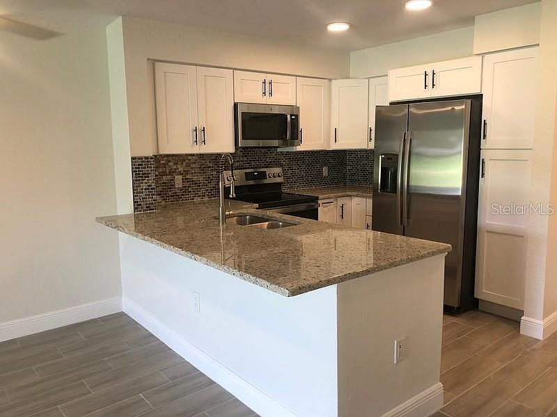 1st image of 13953 Fairway Island Dr APT 616