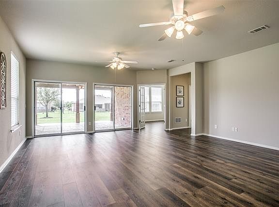 5th image of 1019 Centennial Mill Ln