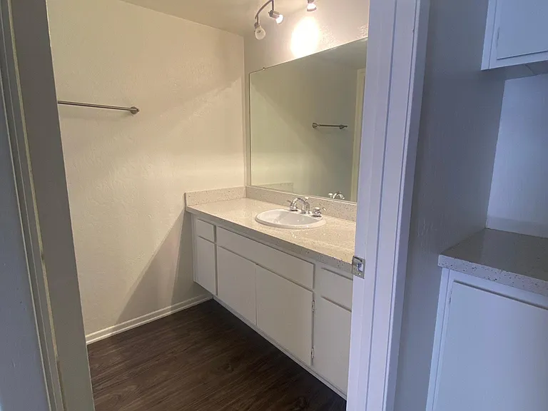 955 E Parocela Pl #6 — Photo 5