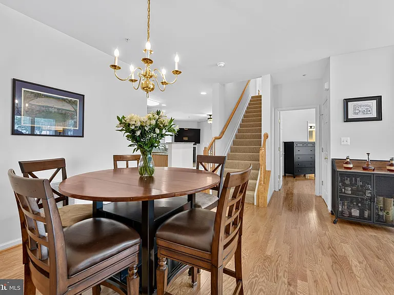 43081 Zander Ter — Photo 18