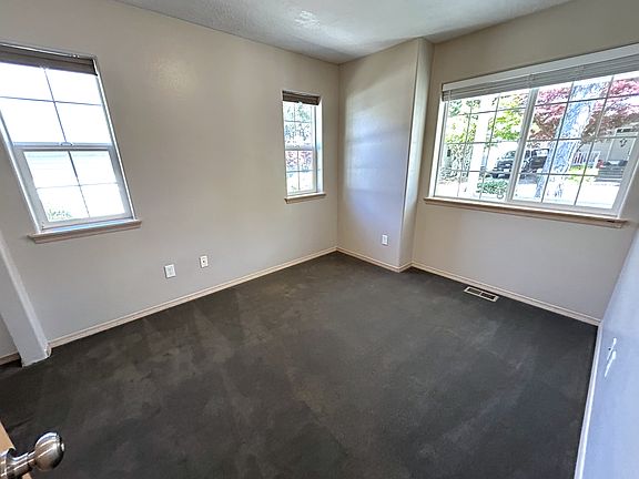 2nd image of 14123 SE Filbert Creek Dr