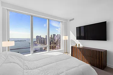 Rented by Nest Seekers International