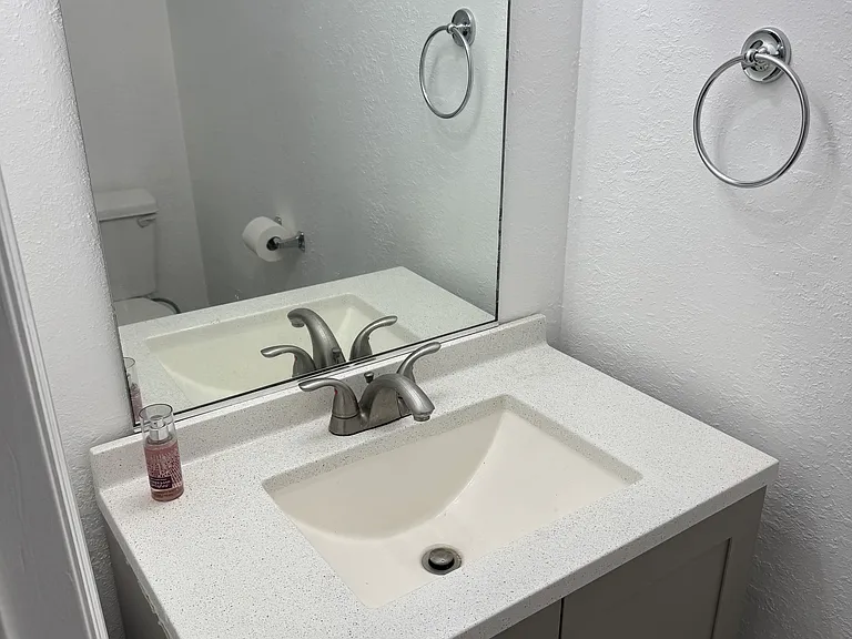 4642 SW 45th Ln — Photo 14
