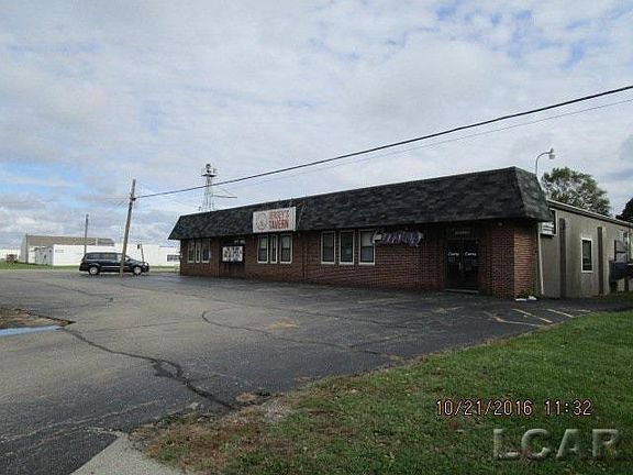 5th image of 828 N Evans St