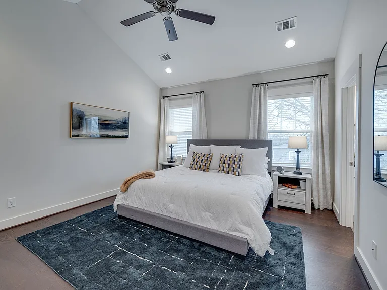 4704B Michigan Ave — Photo 57