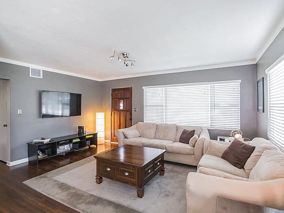 3rd image of 4001 Ibis Dr