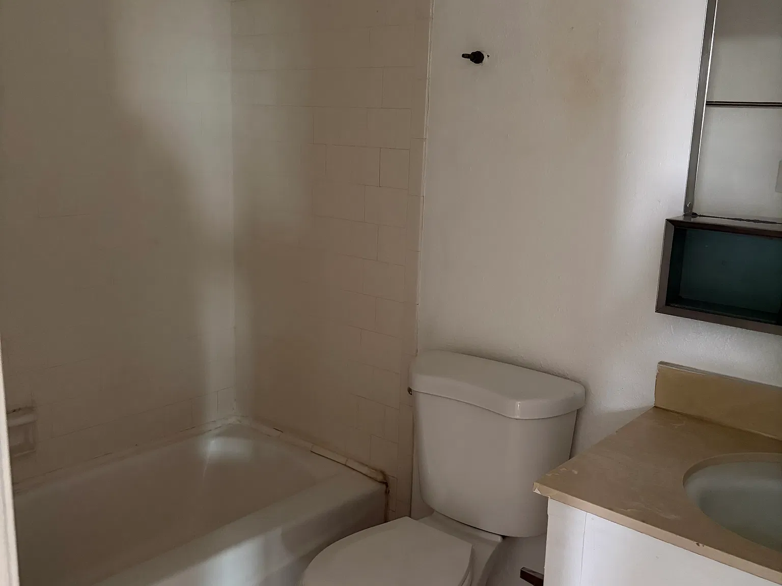 1 bed, 692 sqft, $1,025 — Photo 4