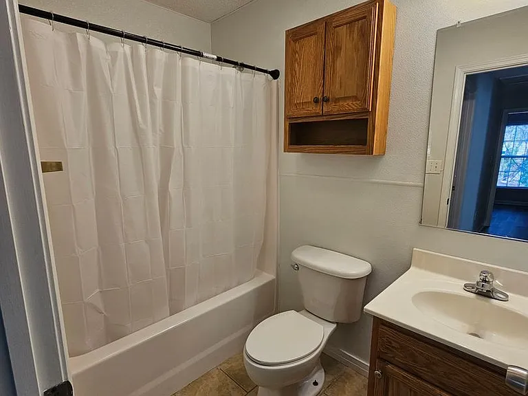 1210 Asheboro St — Photo 7