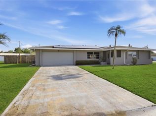 1405 Archer ST, LEHIGH ACRES, FL 33936
