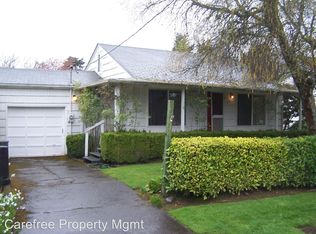 1537 SW Dolph St, Portland, OR 97219