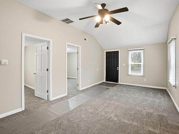 3rd image of 461 Watt St
