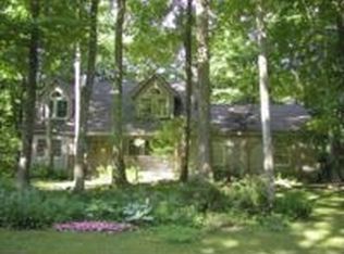 6072 Forest Ridge Ln, Harbor Springs, MI 49740