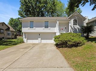 3320 Aztec Ct, Independence, MO 64057