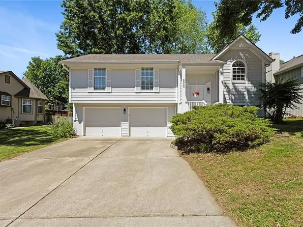 3320 Aztec Ct, Independence, MO 64057