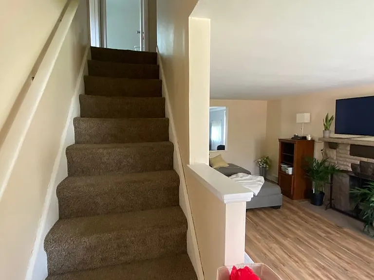103 Grove Rd — Photo 8