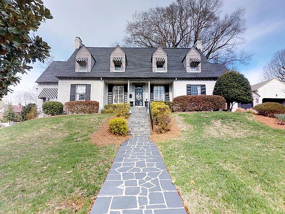 2nd image of 120 Cherokee Ct