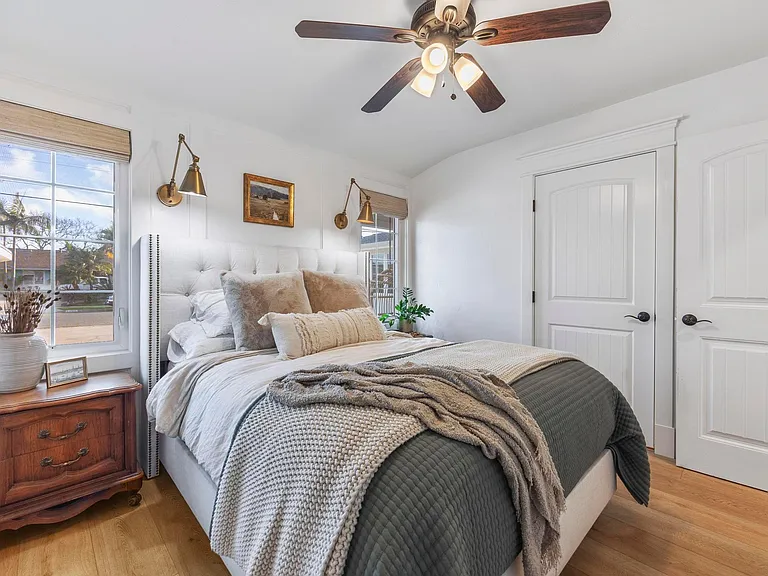 4852 Mount Almagosa Dr — Photo 27