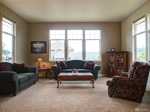 5th image of 4701 Beaver Pond Dr