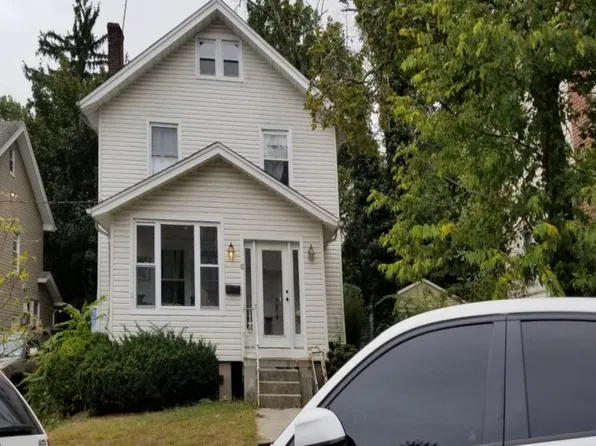 82 Roosevelt Sq, Englewood, NJ 07631
