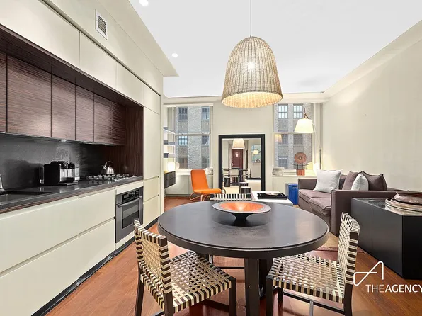 55 Wall St APT 622, New York, NY 10005