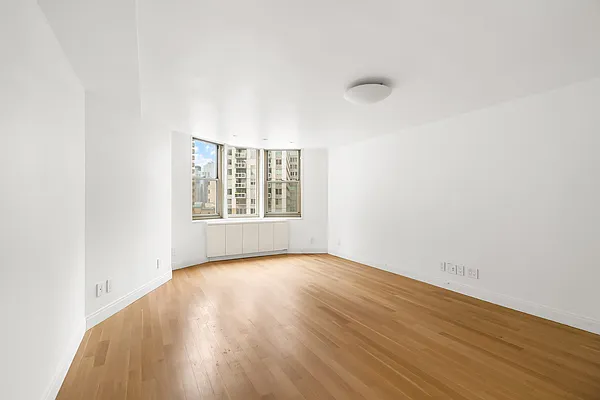 Rented by Brown Harris Stevens | media 20