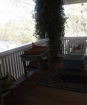 4th image of 26 Hillside Dr