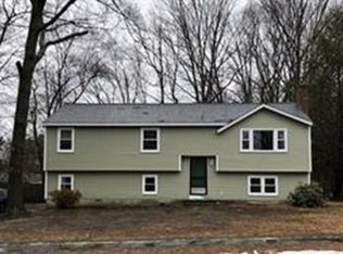 3 Concord Rd, Shrewsbury, MA 01545