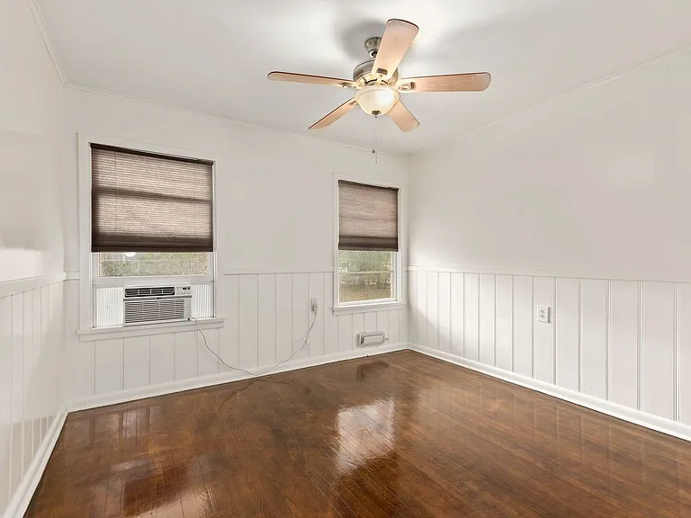 206 George Bush Dr — Photo 11