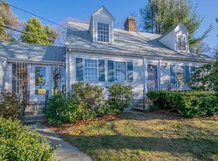5 Constitution Rd, Lexington, MA 02421