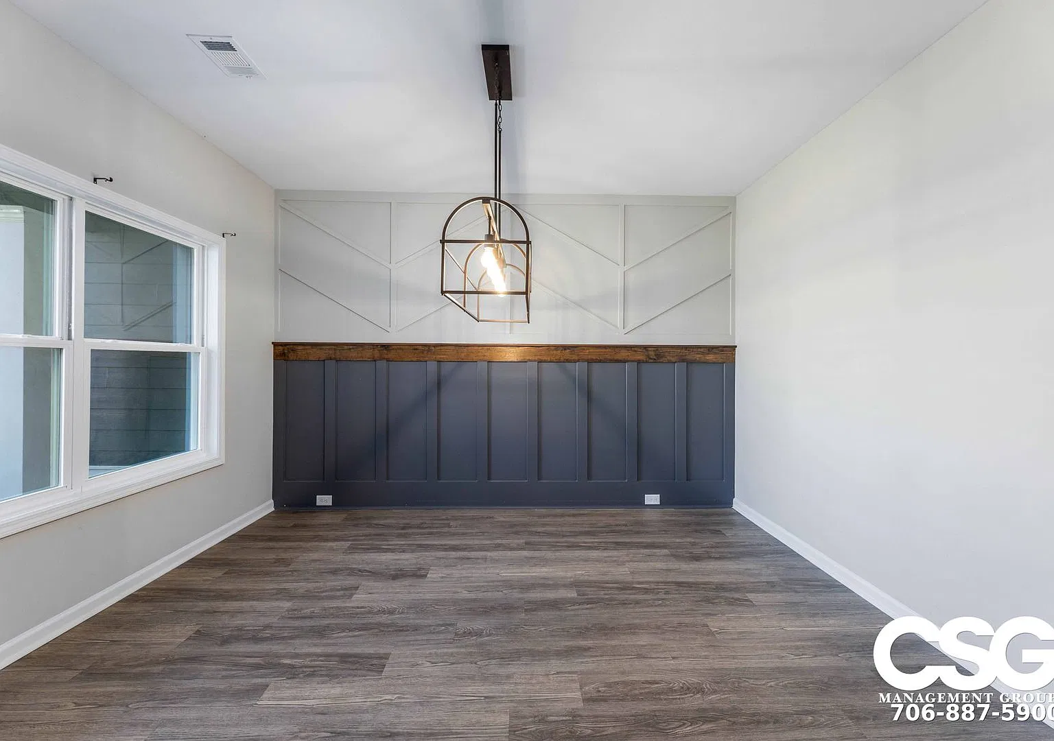 Welcome home to this spacious 4-bedroom, 2-bath home located in Fort Mitchell — Photo 2