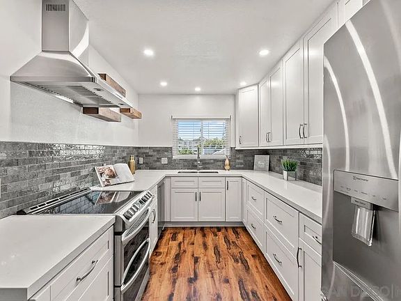 5th image of 2538 C St APT 6