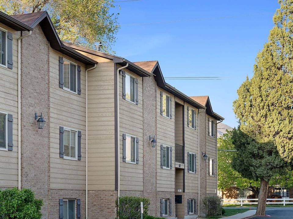 1st image of 887 E Cedar Pine Ct APT 30