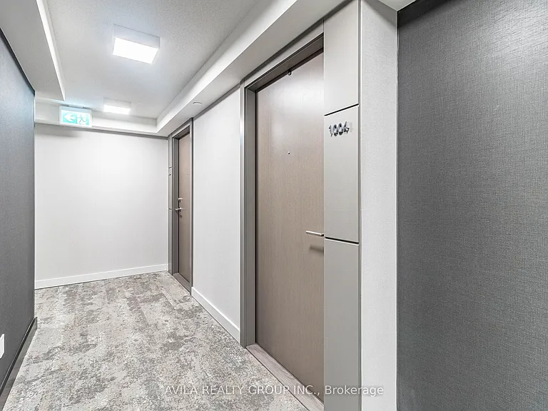 10 Wilby Cres #1004 — Photo 3