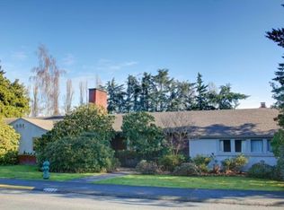 1300 Broadmoor Dr E, Seattle, WA 98112