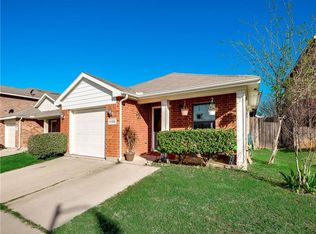 6132 River Cross Dr, Fort Worth, TX 76114
