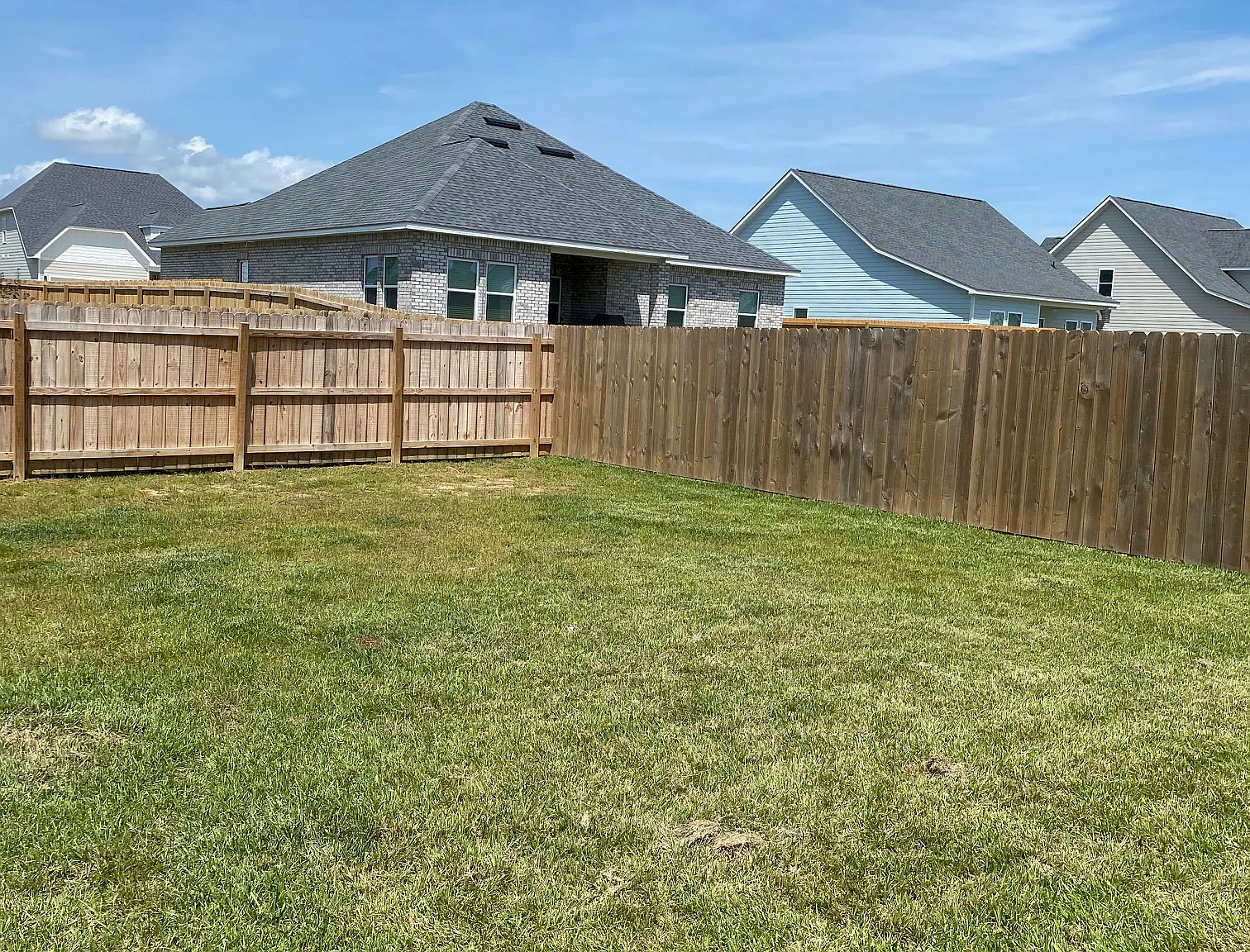 3 bed, 1380 sqft, $2,250 — Photo 3
