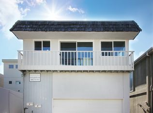 224 36th St #A, Manhattan Beach, CA 90266
