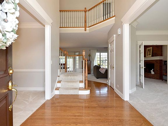 3rd image of 817 Wingfoot Dr