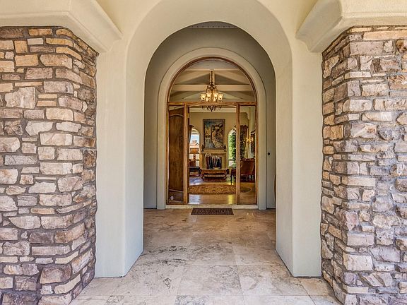 2nd image of 3275 E Palo Verde Dr