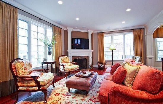 1st Floor Family Room