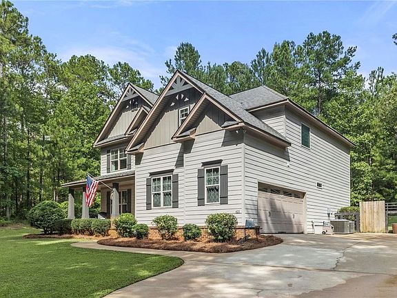 2nd image of 621 Lee Road 2039