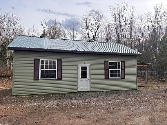 2nd image of 813 Bush Rd
