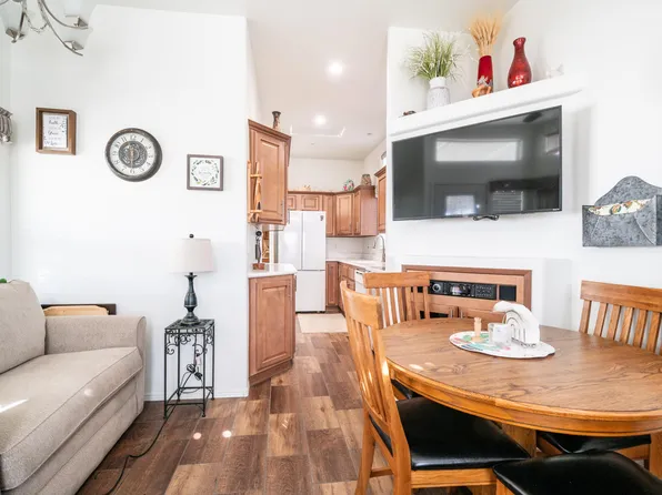 362 FELSPAR Drive, Apache Junction, AZ 85119