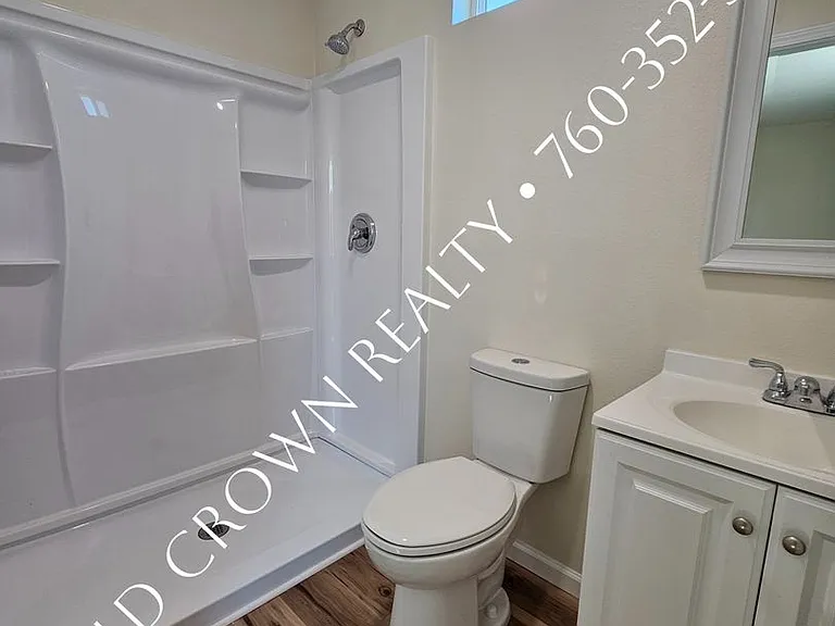 1074 W Euclid Ave — Photo 4