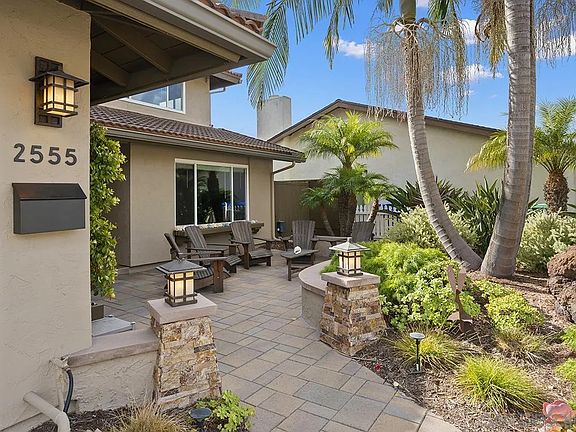 3rd image of 2555 San Clemente Ter