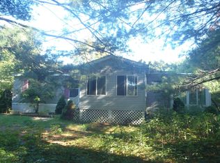 949 E 22 Mile Rd, Grant, MI 49327