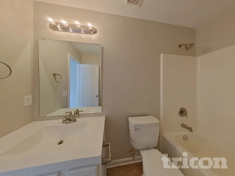 503 Ethel Ct — Photo 14