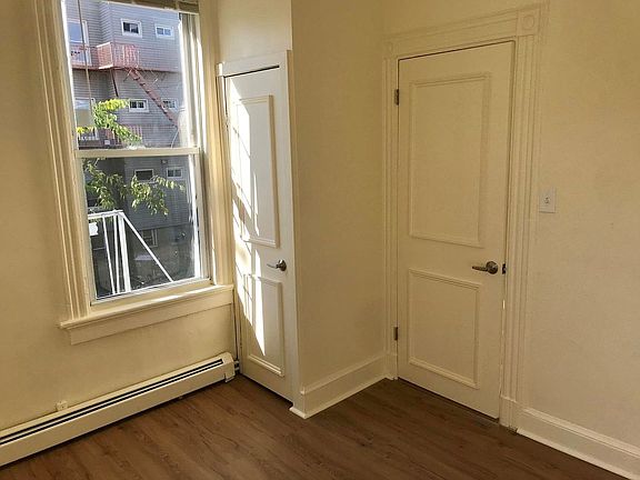 2nd image of 673 Summit Ave #2R