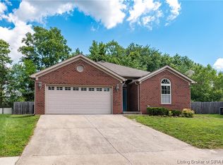 2613 Pinehurst Ct, New Albany, IN 47150